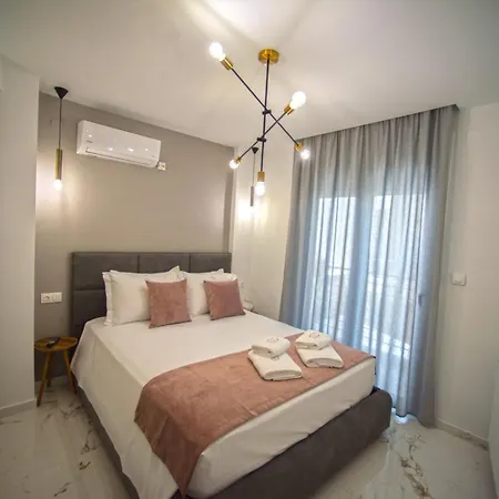 Q Apartments Private Parking Volos Exterior foto
