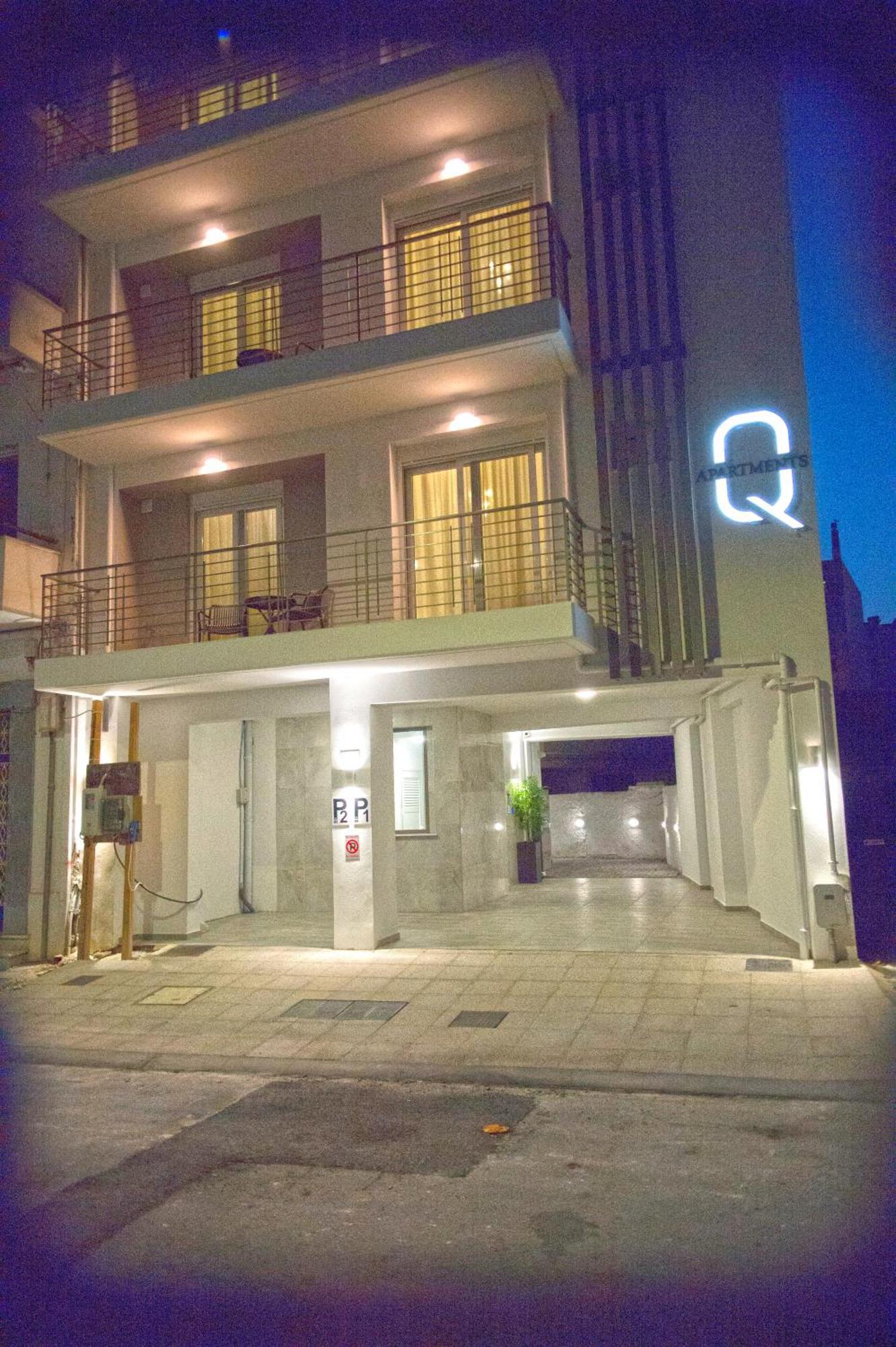 Q Private Parking Apartment