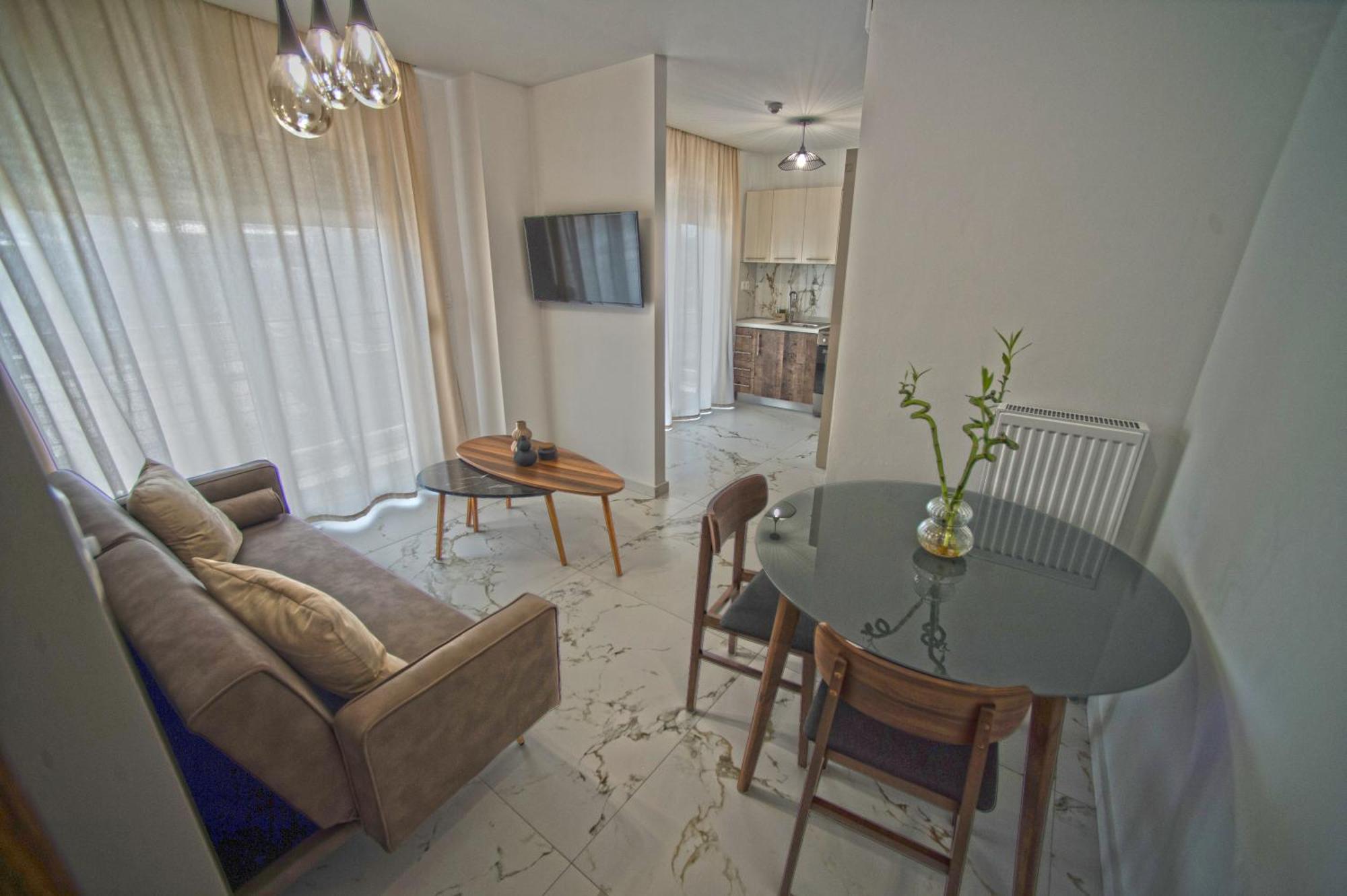 Apartment Q Private Parking