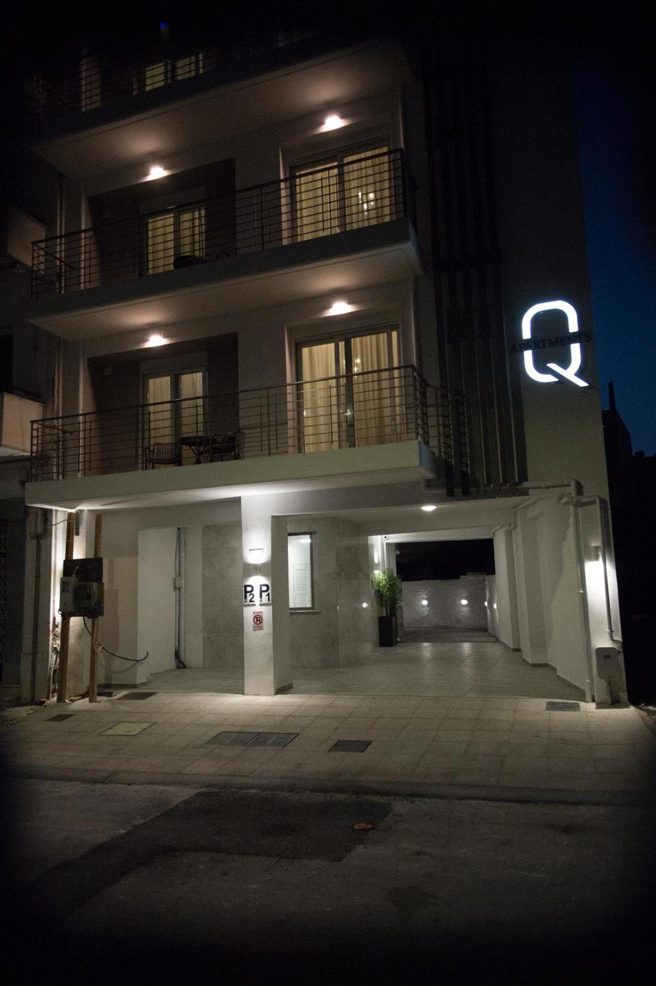 Q Private Parking Apartment *